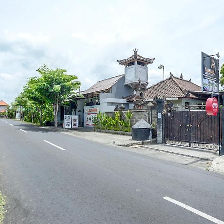 Oyo 90116 Carik Bali Guest House Canggu Buitenkant foto