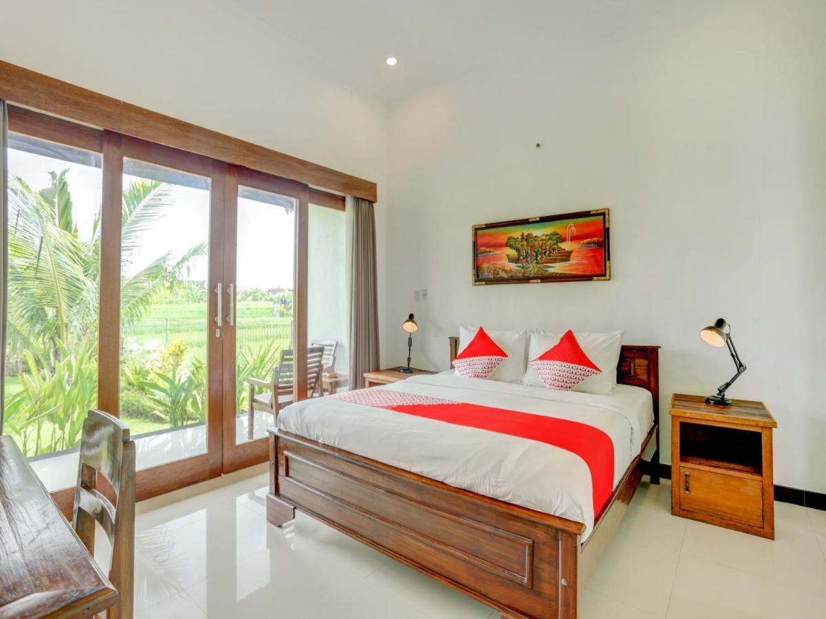 Oyo 90116 Carik Bali Guest House Canggu Buitenkant foto
